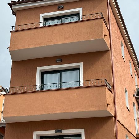 Апартаменти Monis Hogar Арцакена Екстер'єр фото